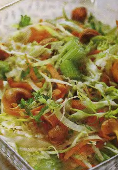Салат Колслоу с белокочанной капустой