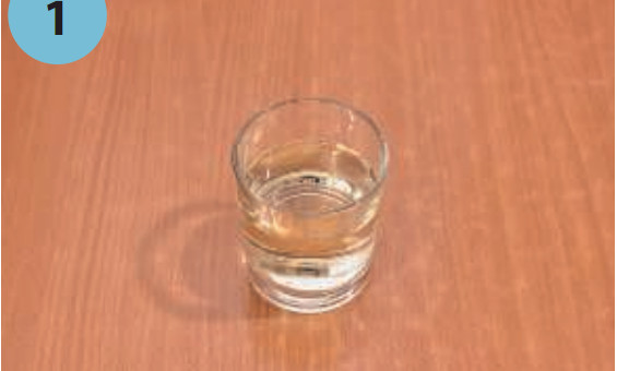 В холодную воду добавить уксус,